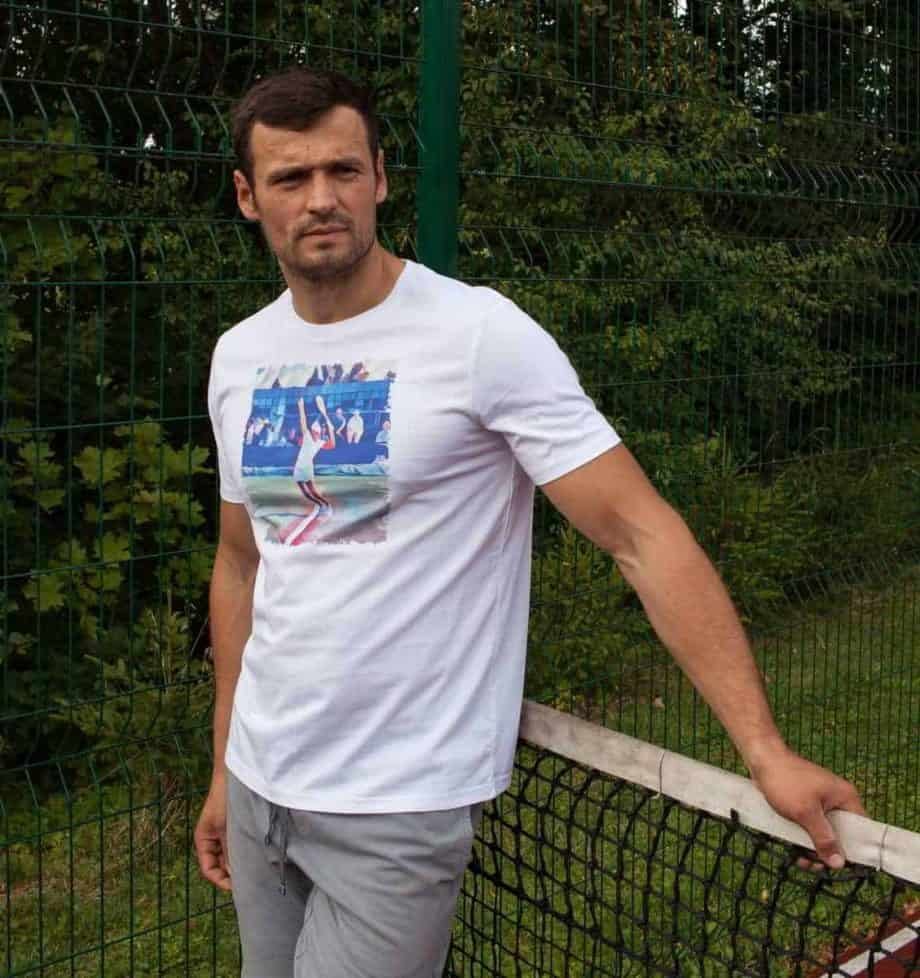 Tennis Serving White T-shirt